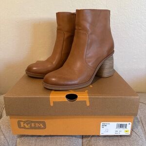 Korks Destiny Tan Bootie